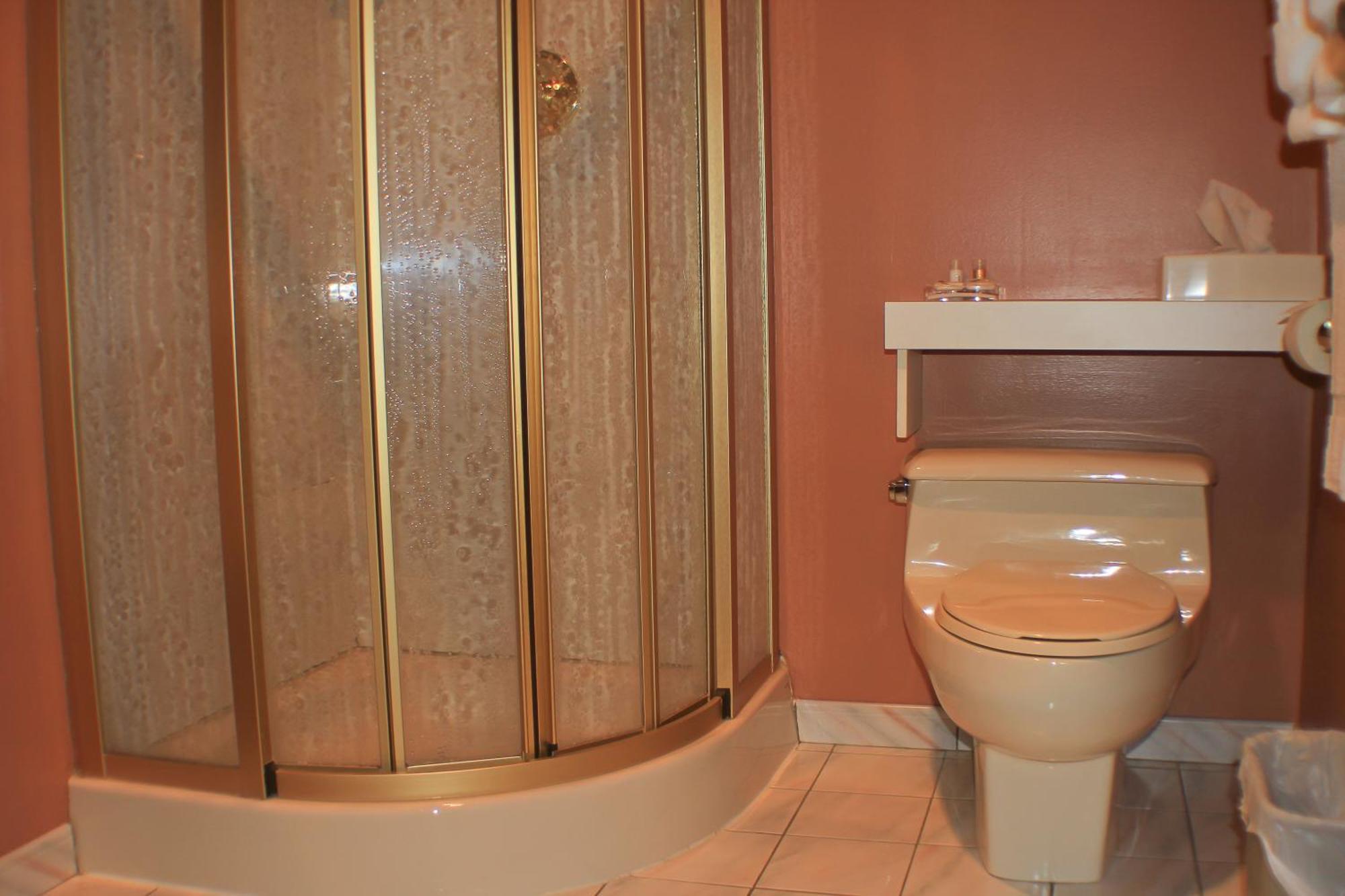Days Inn By Wyndham Ste. Helene-De-Bagot Sainte-Helene-de-Bagot Room photo