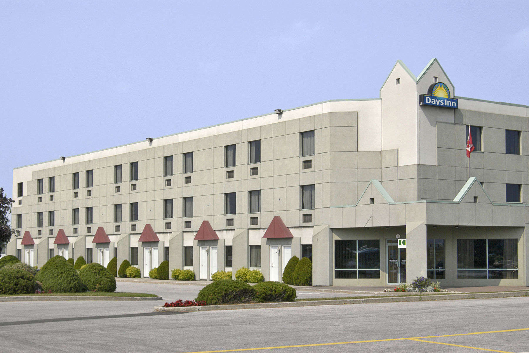Days Inn By Wyndham Ste. Helene-De-Bagot Sainte-Helene-de-Bagot Exterior photo
